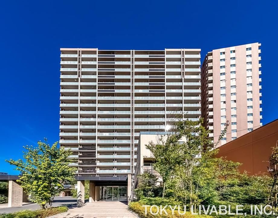 3LDK apartment in Tokorozawa, Saitama - Photo 1