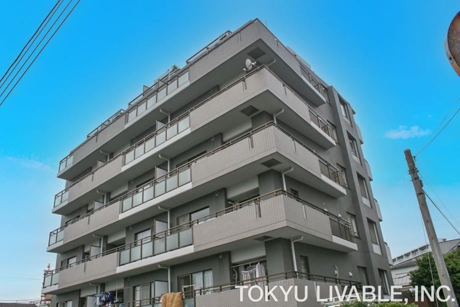 3LDK apartment in Arakawa Ward, Tokyo - Photo 1