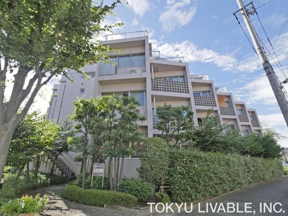 2LDK apartment in Setagaya Ward, Tokyo - Photo 1