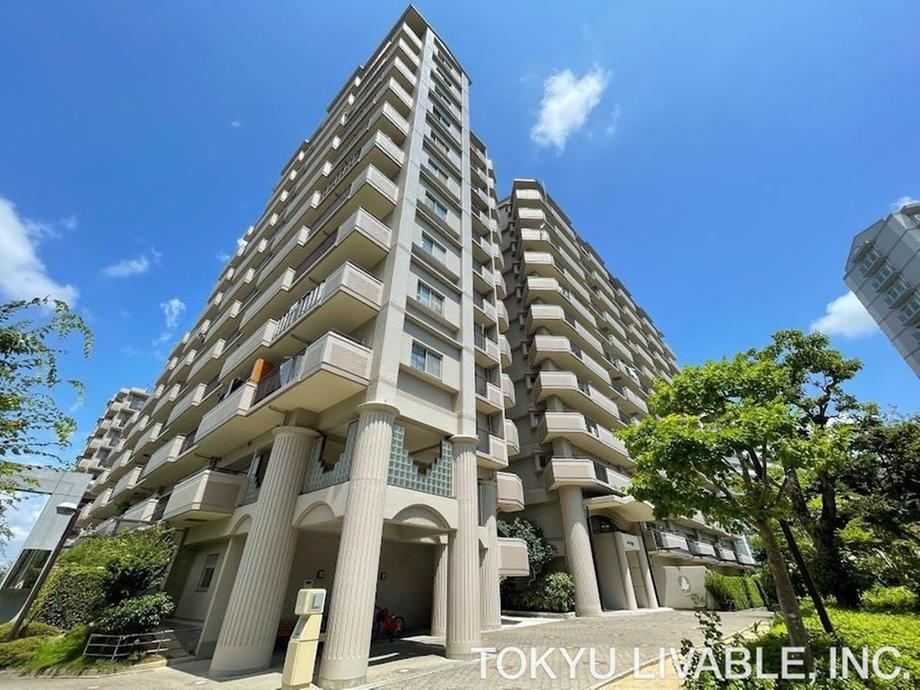 3LDK apartment in Sanda, Hyogo - Photo 1