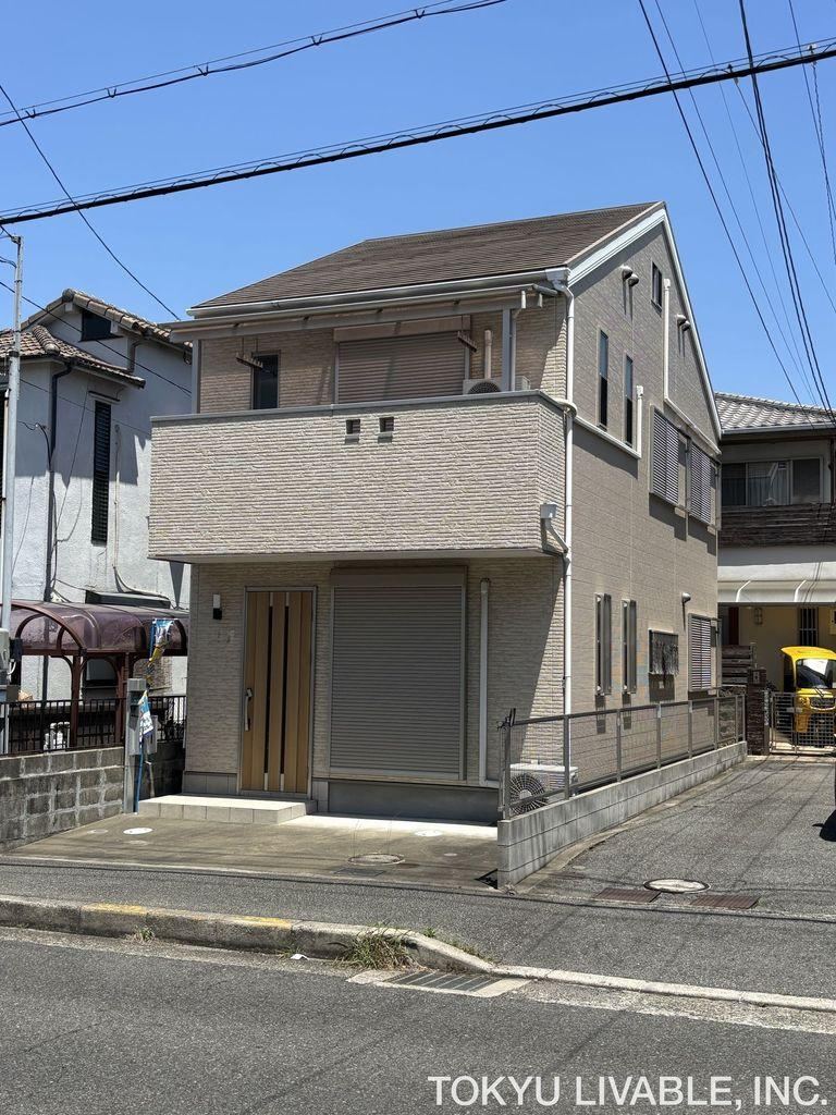 4LDK house in Naka Ward, Sakai, Osaka - Photo 1