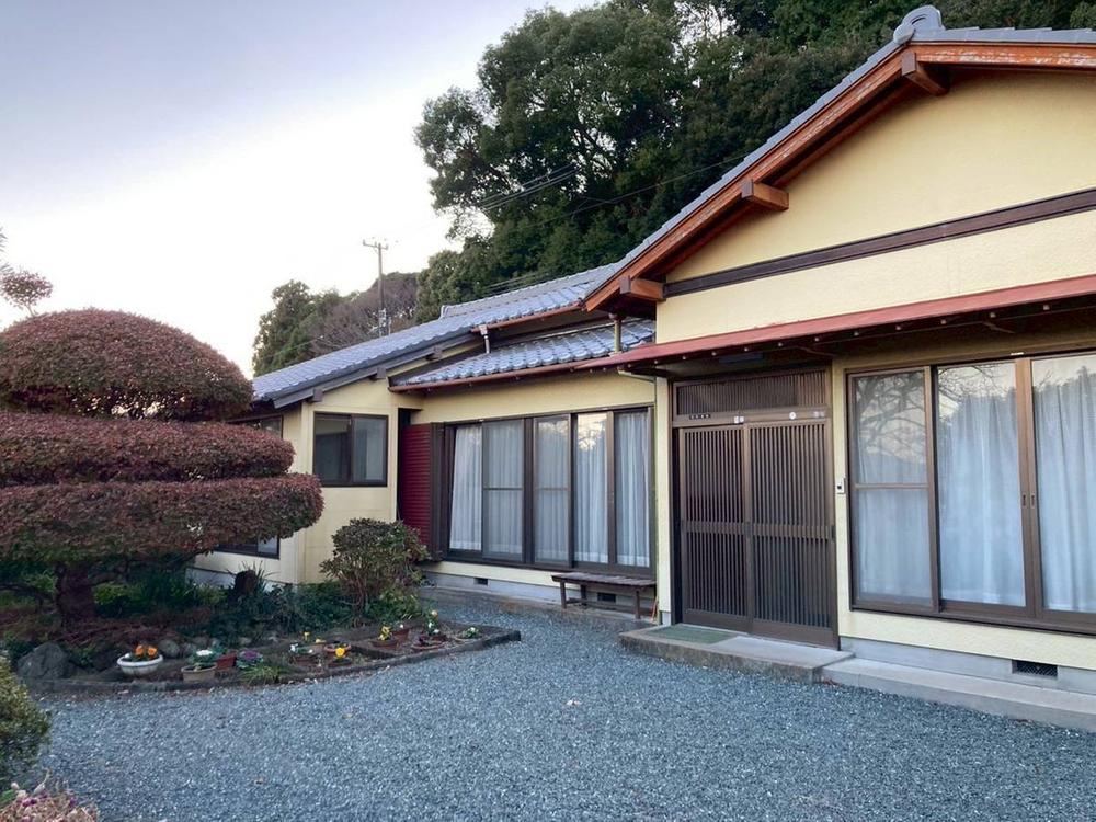 4LDK house in Makinohara, Shizuoka - Photo 1