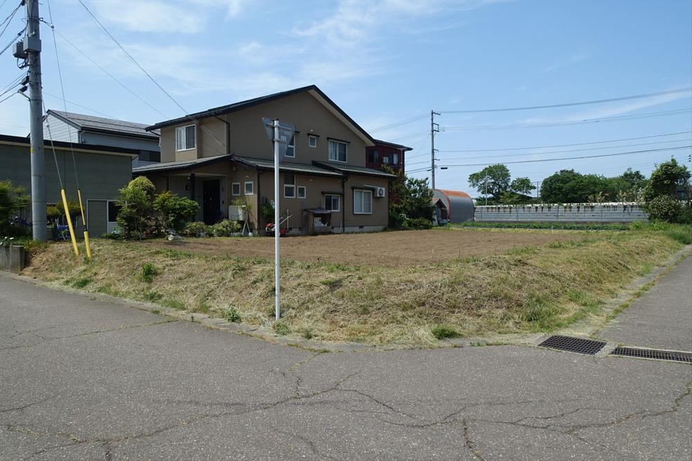 310 m² land in Joetsu, Niigata - Photo 1