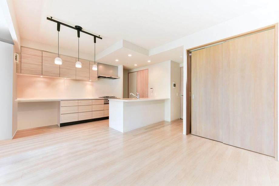 3LDK apartment in Amagasaki, Hyogo - Photo 1