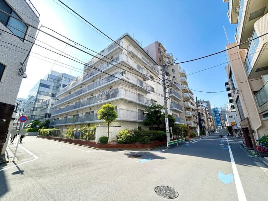 3LDK apartment in Koto Ward, Tokyo - Photo 1
