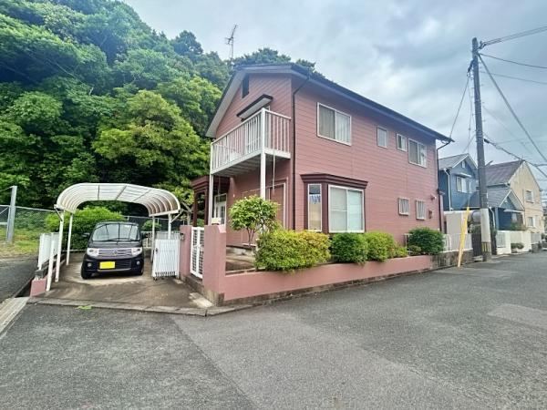 4LDK house in Yahatanishi Ward, Kitakyushu, Fukuoka - Photo 1