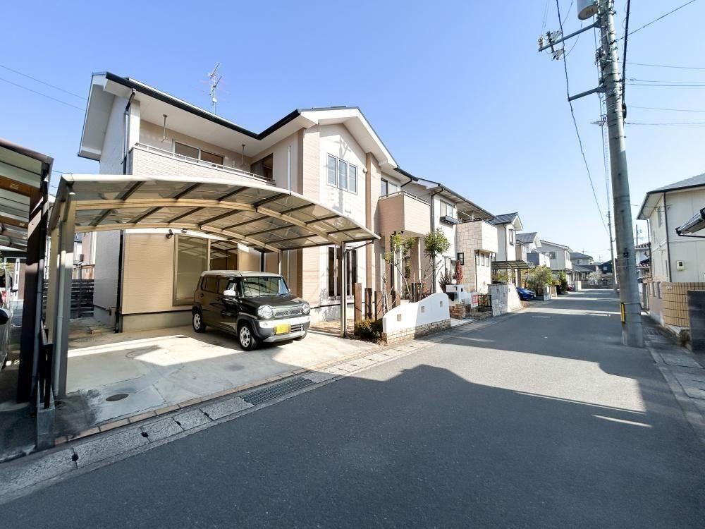 5LDK house in Naka Ward, Okayama - Photo 1