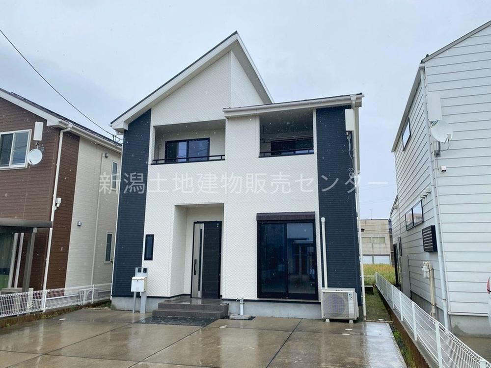 4LDK house in Nishi Ward, Niigata - Photo 1