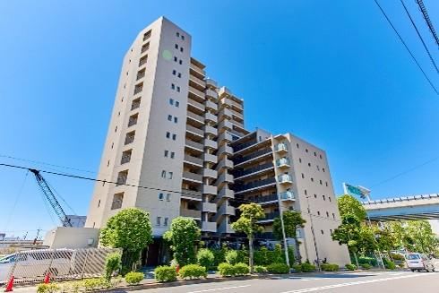3LDK apartment in Koto Ward, Tokyo - Photo 1