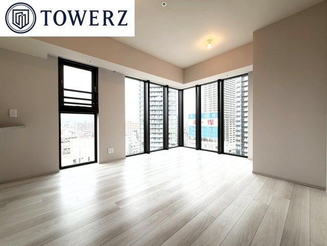 2LDK apartment in Kita Ward, Osaka - Photo 1