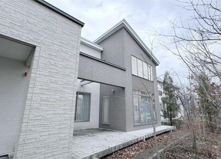 2LDK house in Chitose, Hokkaido - Photo 1