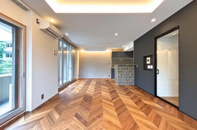 2LDK apartment in Shibuya Ward, Tokyo - Photo 1