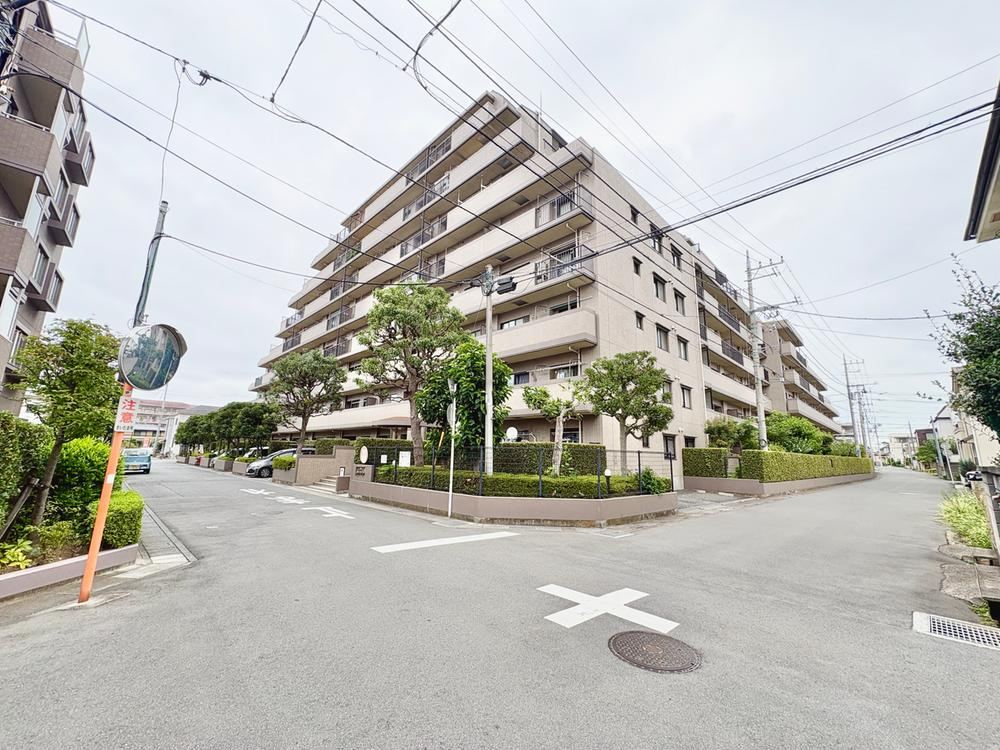 3LDK apartment in Kita Ward, Saitama - Photo 1