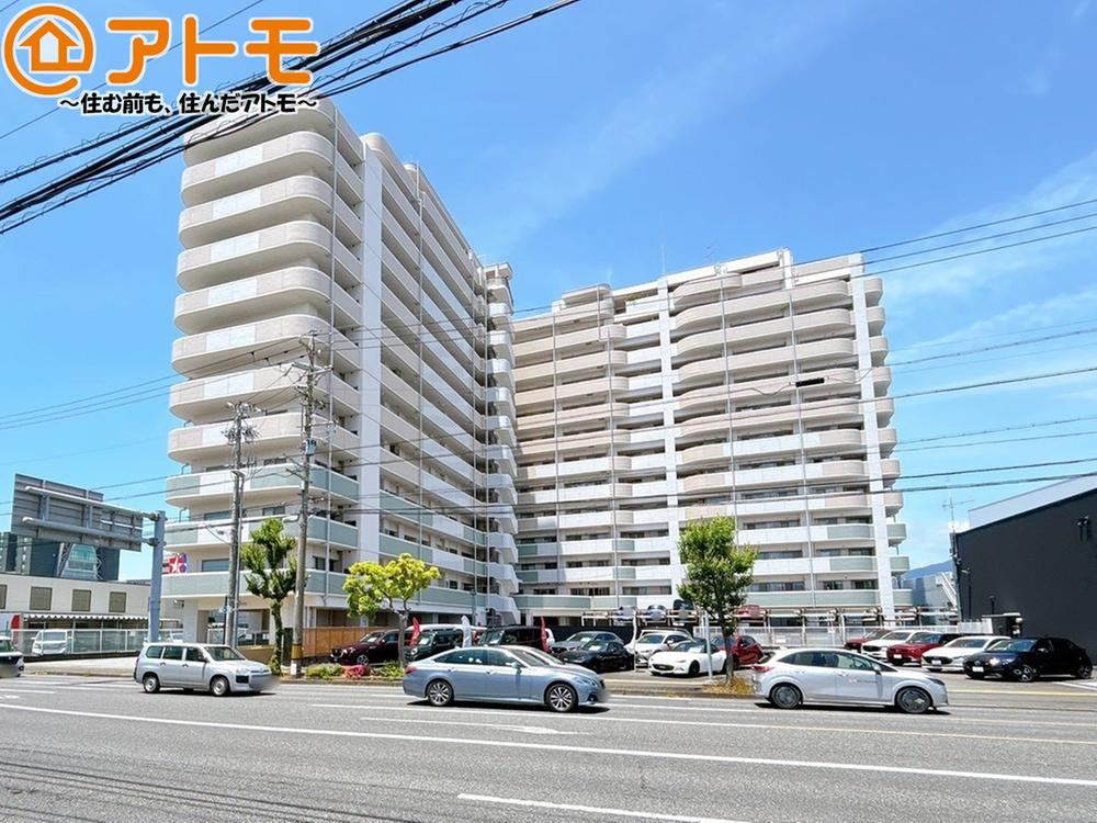 3LDK apartment in Suruga Ward, Shizuoka - Photo 1