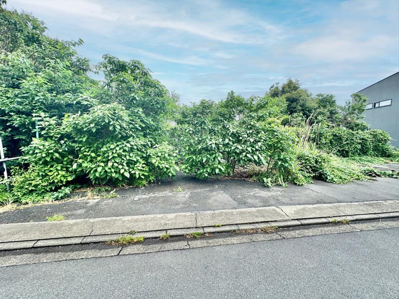 897 m² land in Kamakura, Kanagawa - Photo 1