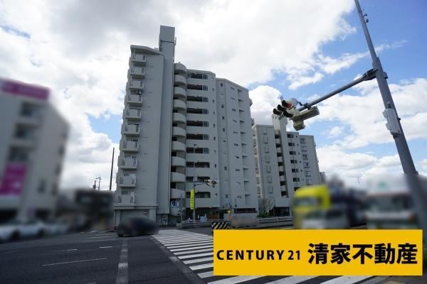 4LDK apartment in Kasugai, Aichi - Photo 1