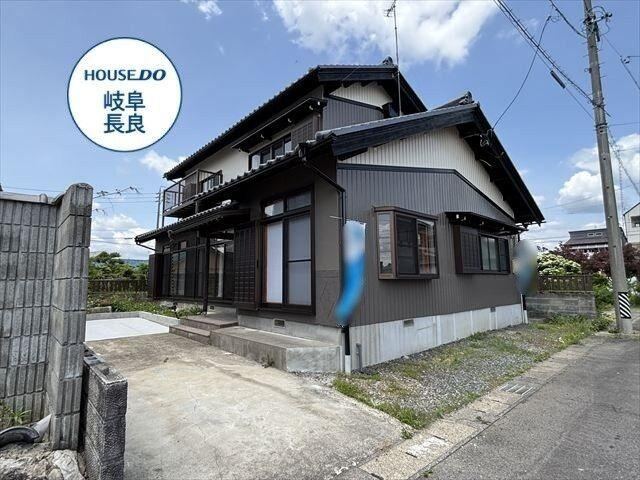 5LDK house in Gifu, Gifu - Photo 1