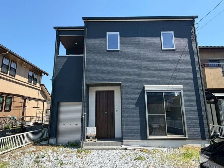5LDK house in Ogaki, Gifu - Photo 1