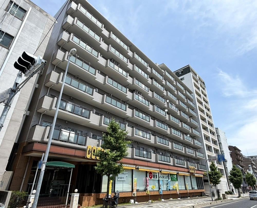 2LDK apartment in Nada Ward, Kobe, Hyogo - Photo 1