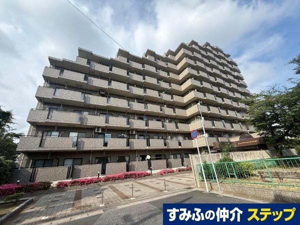 3LDK apartment in Inage Ward, Chiba - Photo 1