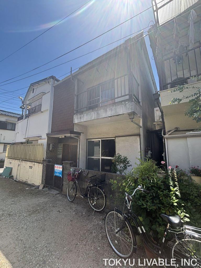3DK house in Itami, Hyogo - Photo 1