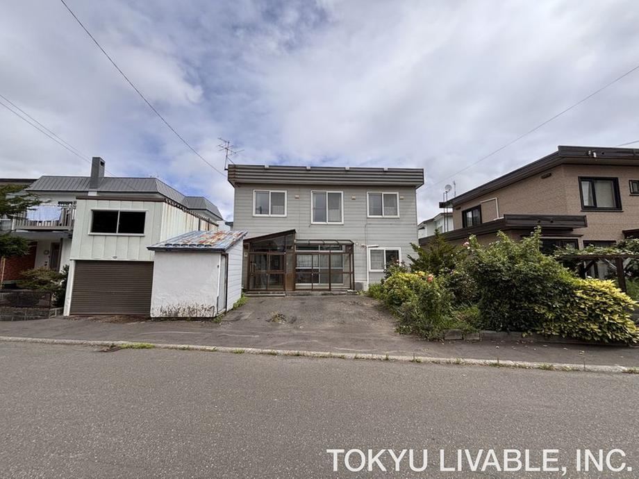 193 m² land in Kita Ward, Sapporo, Hokkaido - Photo 1