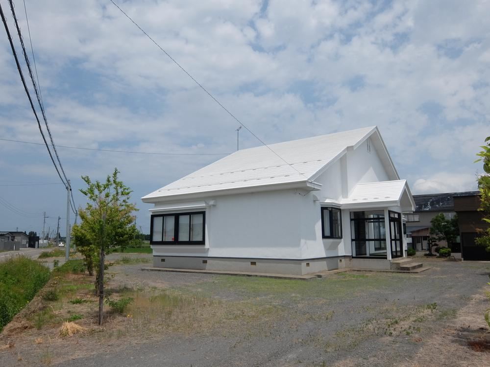 5DK house in Fujisaki, Minamitsugaru District, Aomori - Photo 1