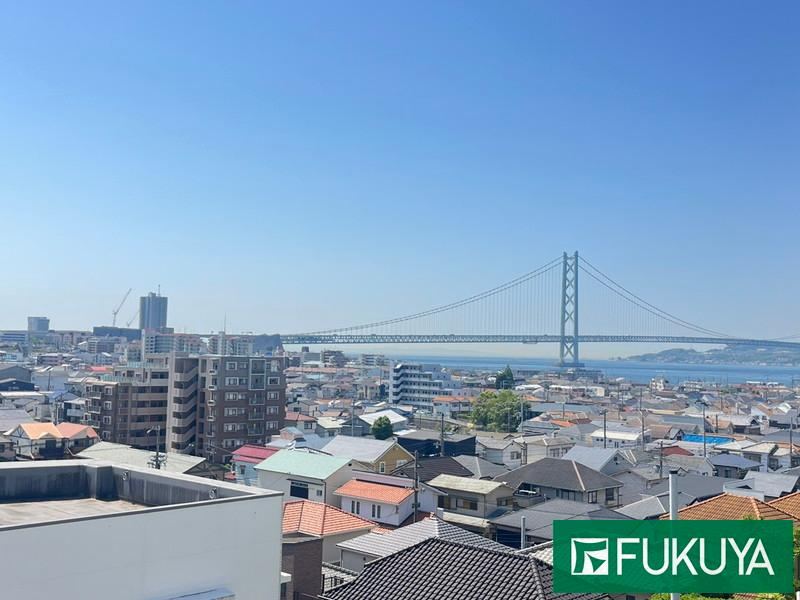 3LDK apartment in Tarumi Ward, Kobe, Hyogo - Photo 1