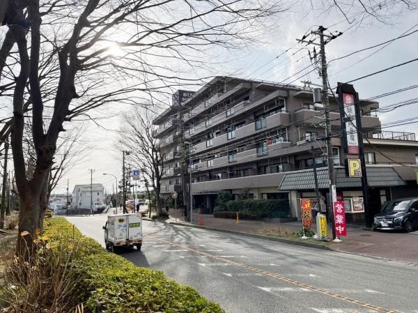 2LDK apartment in Fujisawa, Kanagawa - Photo 1
