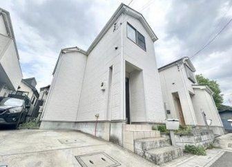 4LDK house in Kawaguchi, Saitama - Photo 1