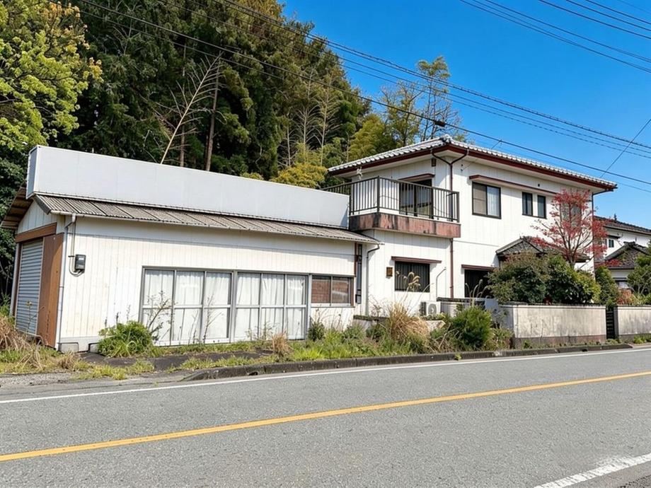 4LDK house in Yatsushiro, Kumamoto - Photo 1