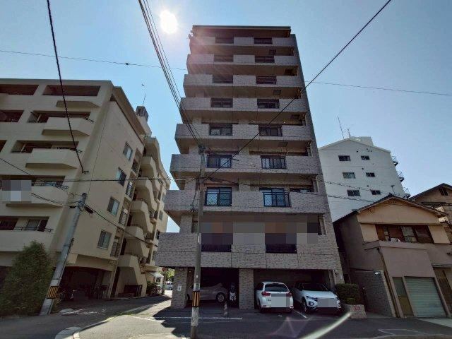 3LDK apartment in Naka Ward, Hiroshima - Photo 1