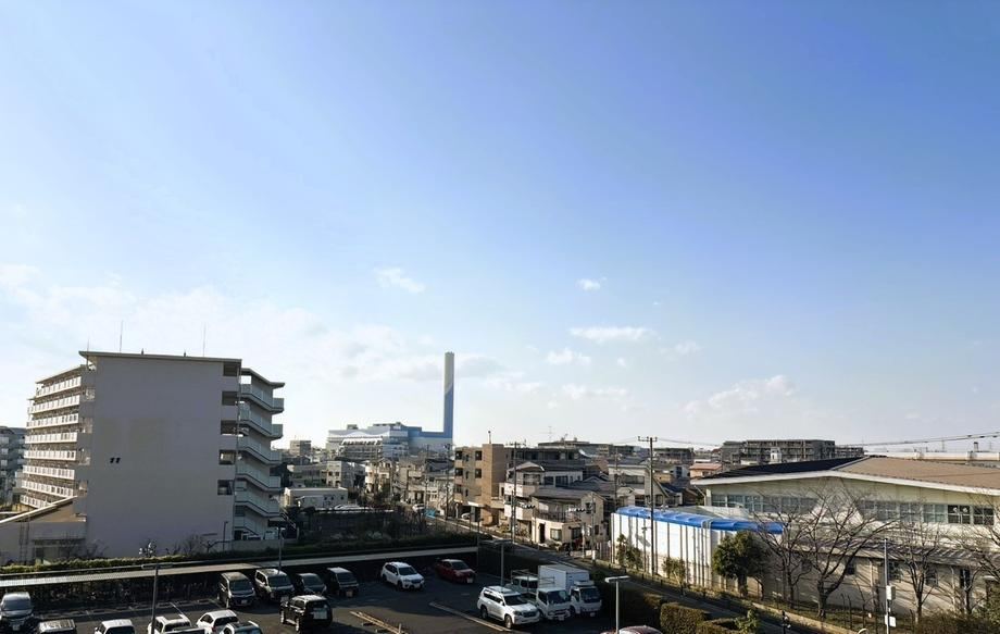 2LDK+S apartment in Katsushika Ward, Tokyo - Photo 1