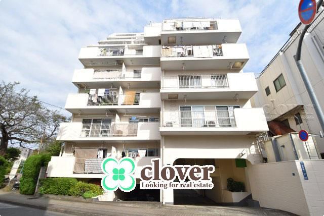 2LDK apartment in Itabashi Ward, Tokyo - Photo 1