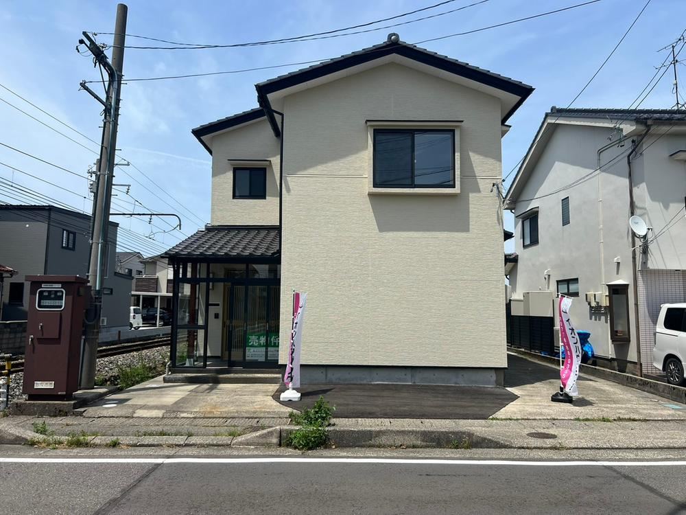 4LDK+S house in Nonoichi, Ishikawa - Photo 1