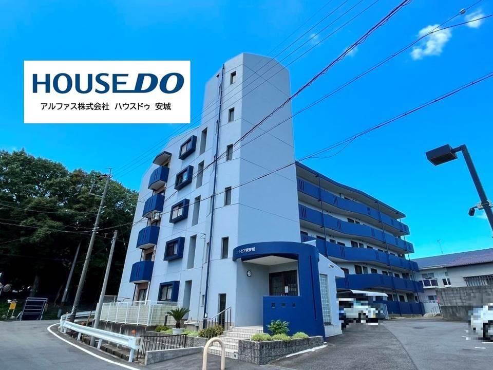 4LDK apartment in Anjo, Aichi - Photo 1