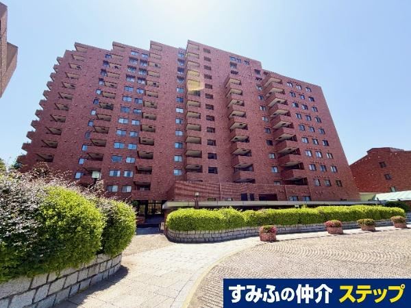 3LDK apartment in Minato Ward, Tokyo - Photo 1