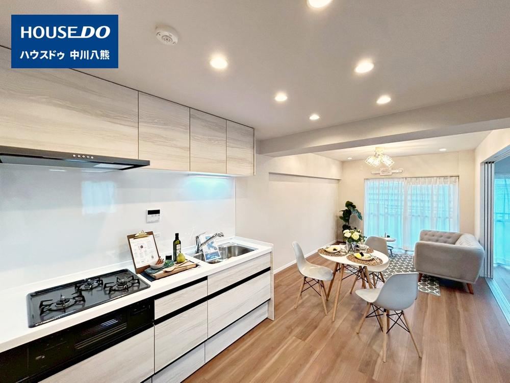 3LDK apartment in Nishi Ward, Nagoya, Aichi - Photo 1