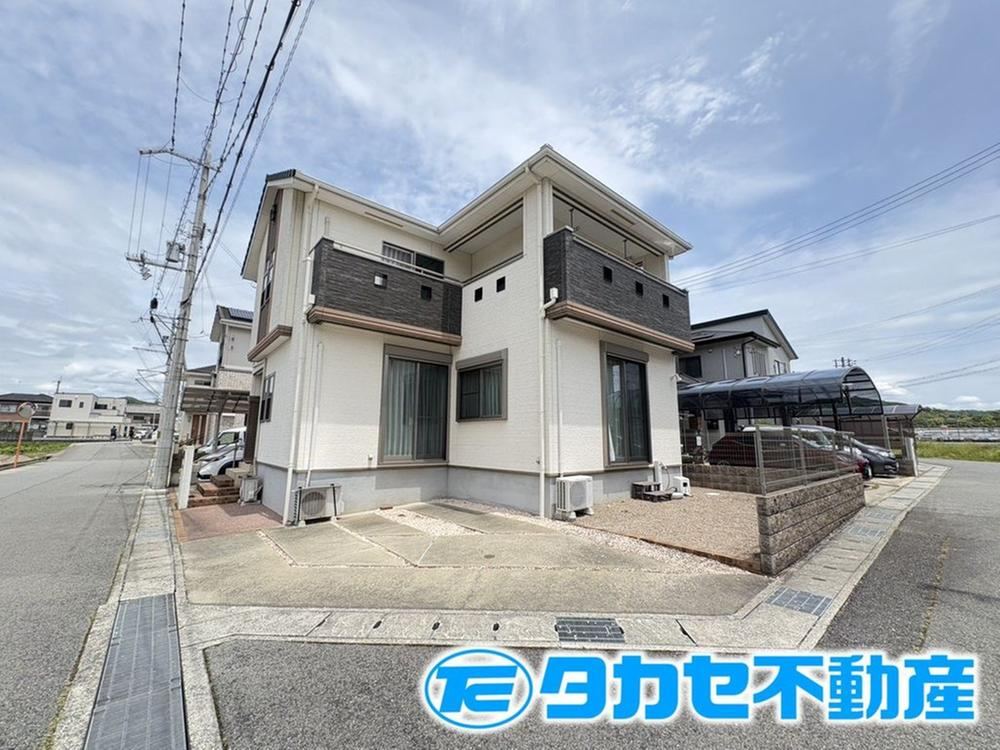 4LDK+2S house in Taishi, Ibo District, Hyogo - Photo 1