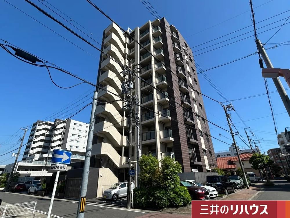 2LDK apartment in Nishi Ward, Nagoya, Aichi - Photo 1