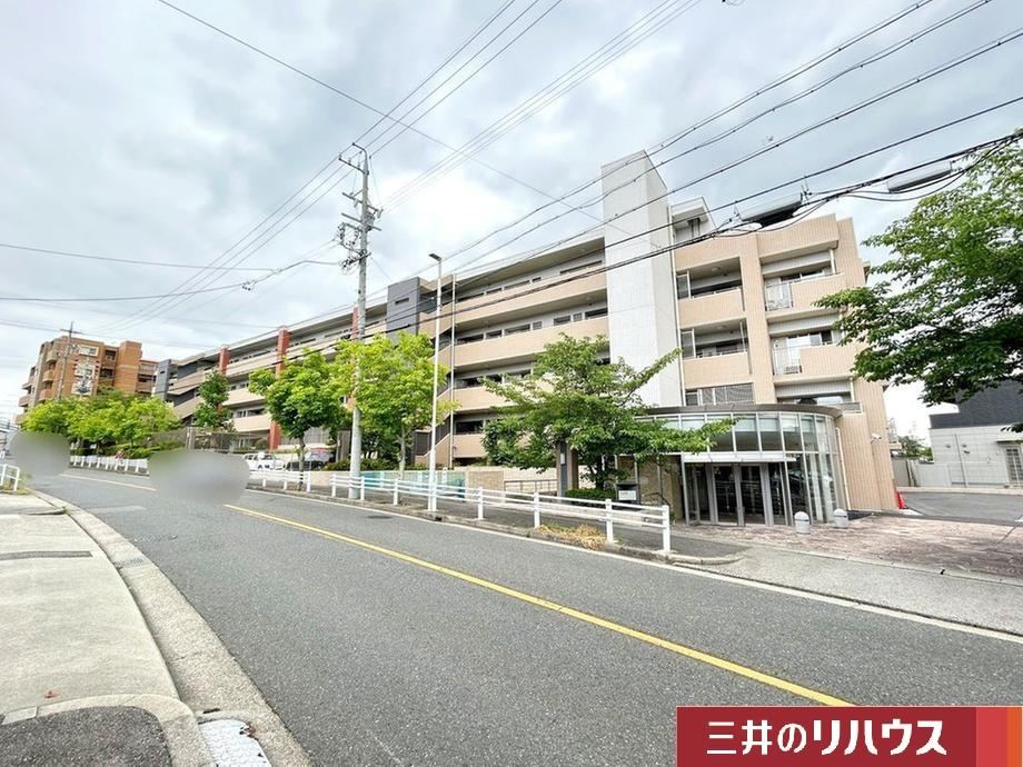 4LDK apartment in Midori Ward, Nagoya, Aichi - Photo 1