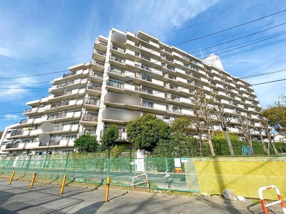 3LDK apartment in Soka, Saitama - Photo 1