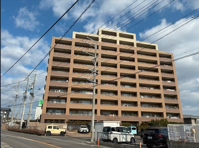 3LDK apartment in Suzuka, Mie - Photo 1