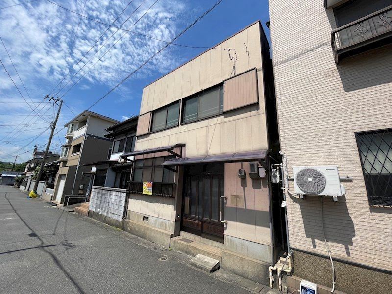 5DK house in Tobata Ward, Kitakyushu, Fukuoka - Photo 1