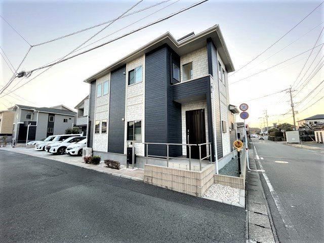 4LDK house in Koshi, Kumamoto - Photo 1