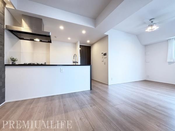 3LDK apartment in Toshima Ward, Tokyo - Photo 1
