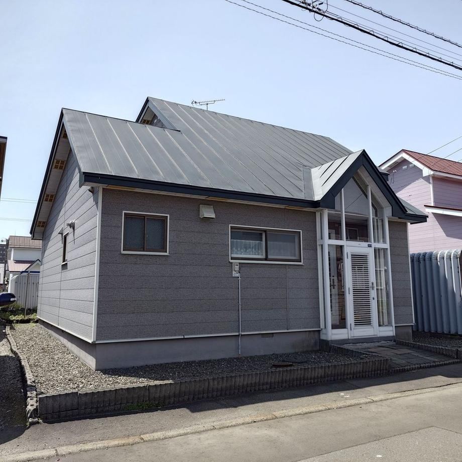 4LDK house in Tomakomai, Hokkaido - Photo 1