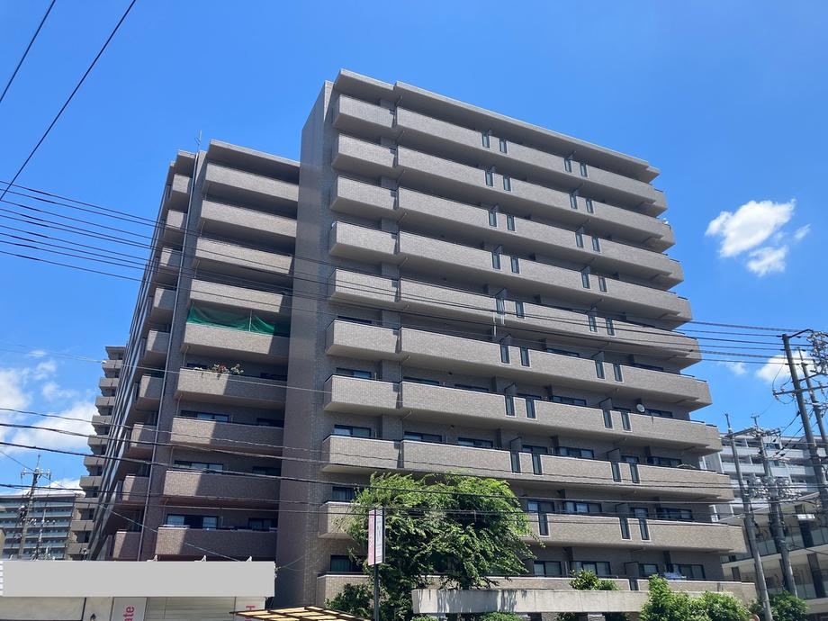 2LDK apartment in Kita Ward, Okayama - Photo 1