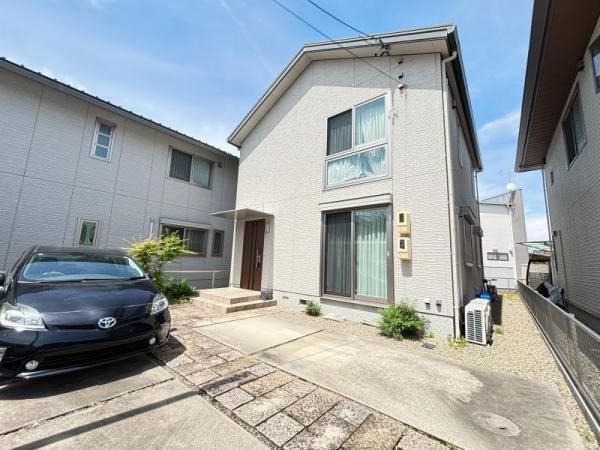 3LDK house in Konan, Aichi - Photo 1