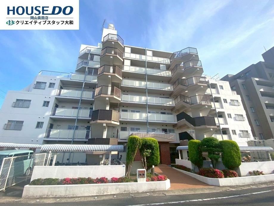 4LDK apartment in Kita Ward, Okayama - Photo 1